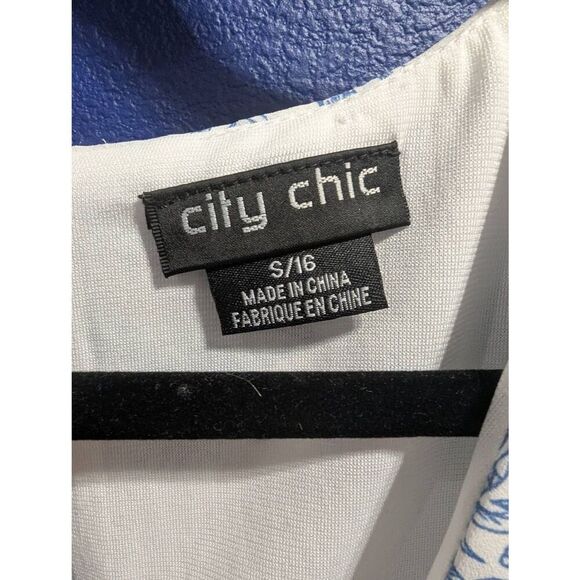 Sz S (16/1X) City Chic Playsuit! - Picture 12 of 13
